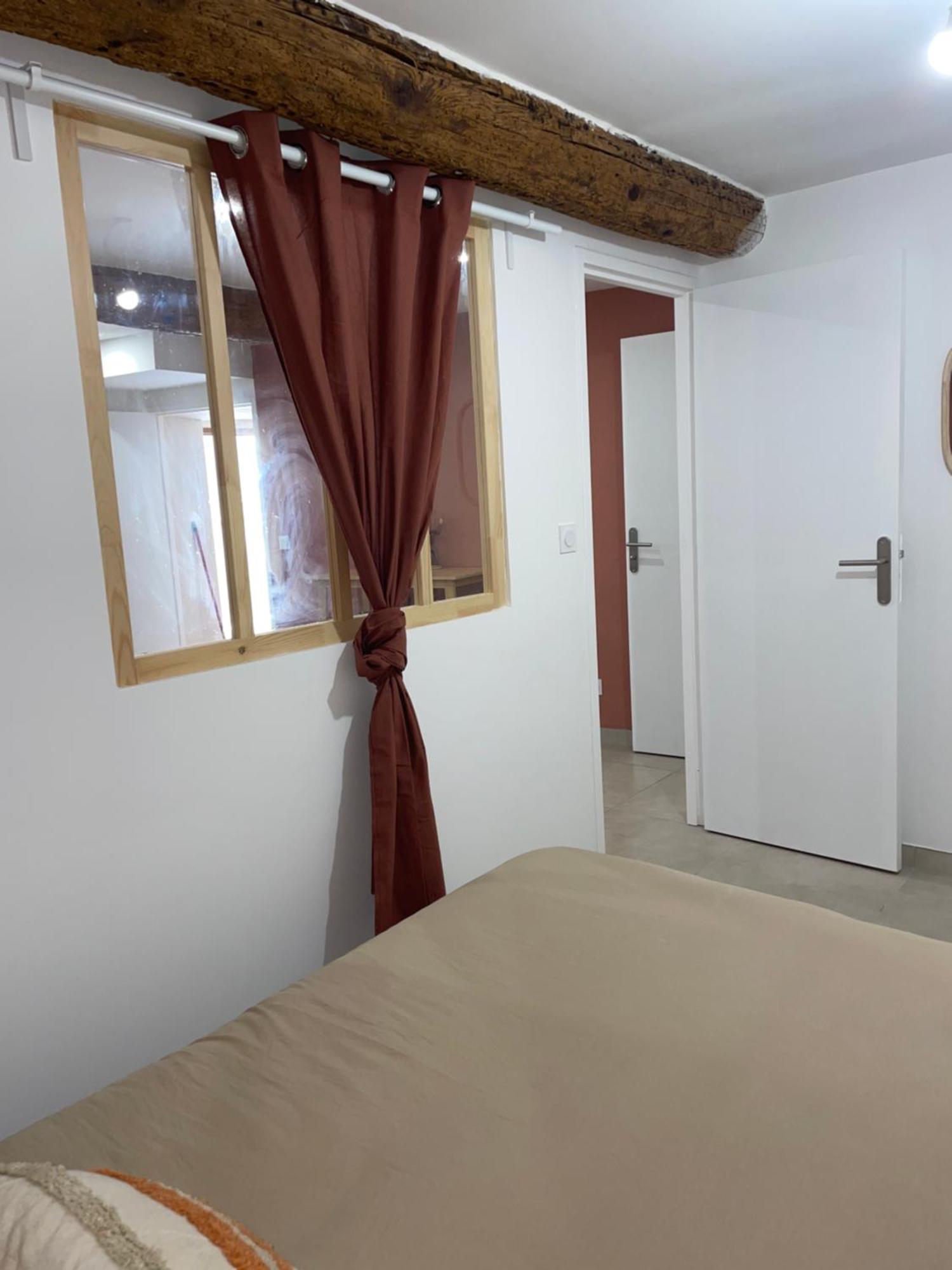 Entre Tendance Et Authenticite - La Voute Nimes Bagian luar foto
